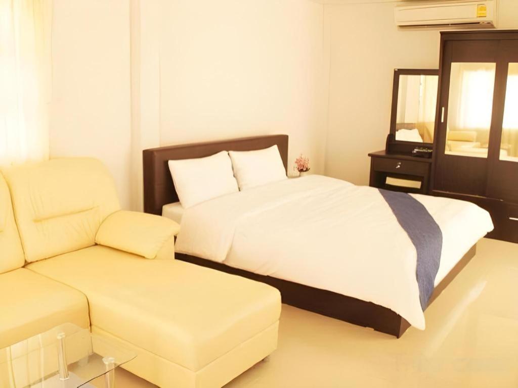 Plaifah Resort Ubon Song Khon Екстер'єр фото