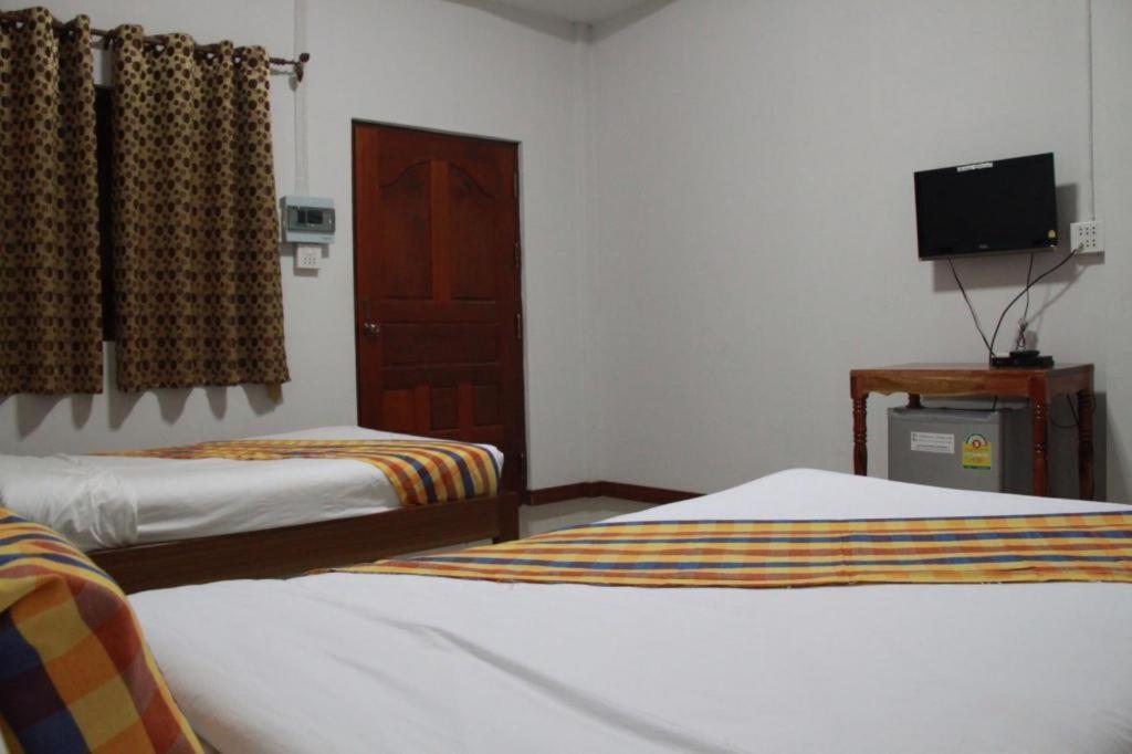 Plaifah Resort Ubon Song Khon Екстер'єр фото