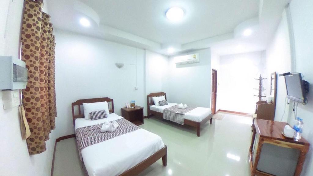 Plaifah Resort Ubon Song Khon Екстер'єр фото